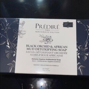 Black Orchid & African Mud Detoxifying